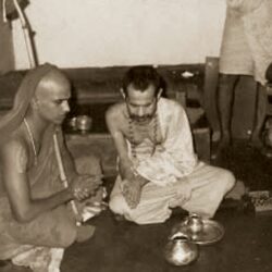 Shishya Sveekara - Accepting Sri Sri Vishwa Prasanna Theertha as shishya